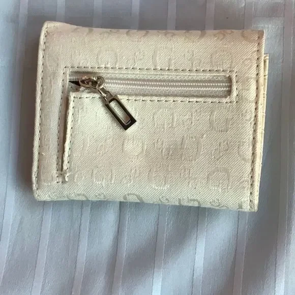 Y2K Guess wallet - Picture 2 of 9